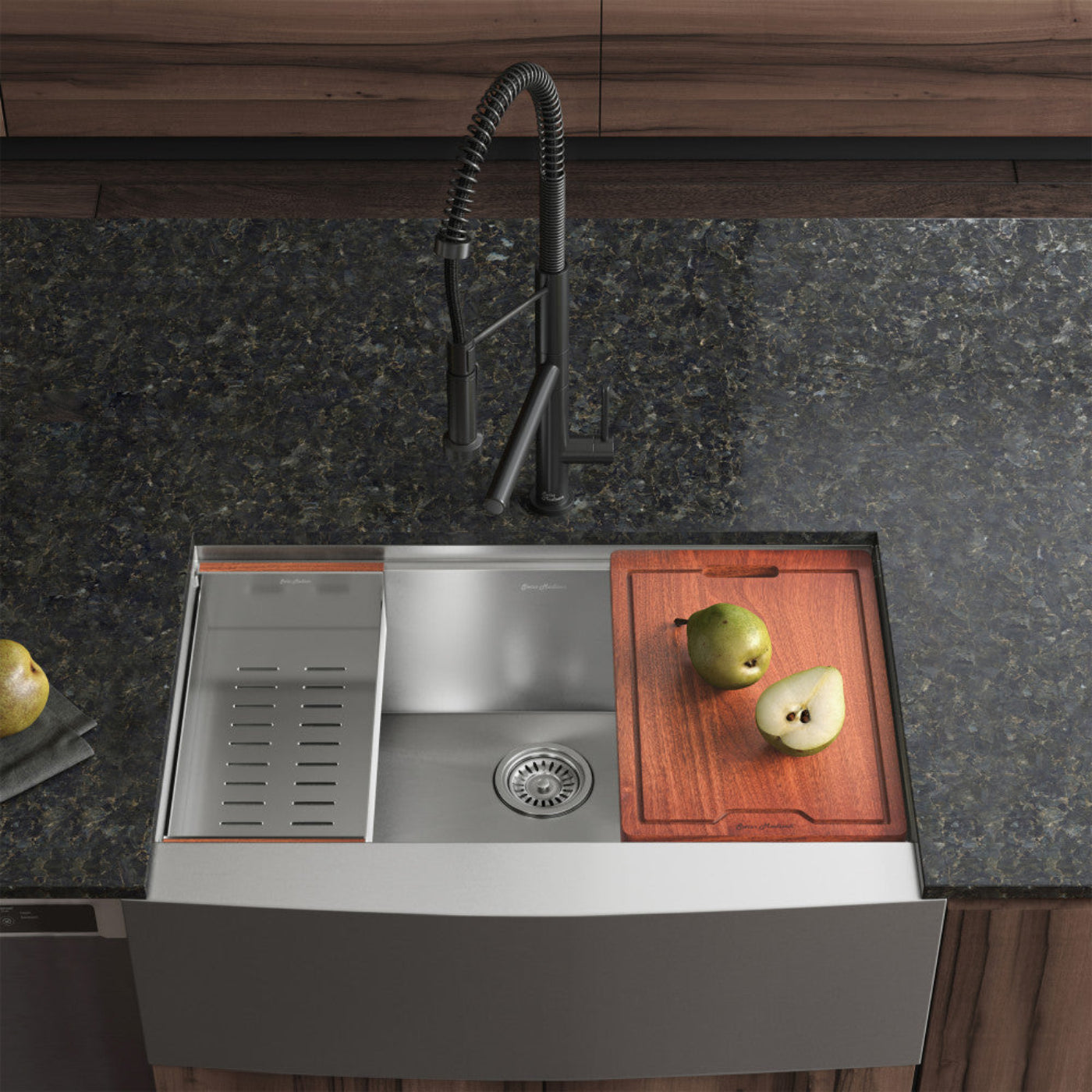 Swiss Madison Rivage 30 x 22 Single Basin Apron Kitchen Workstation Sink - SM-KS779