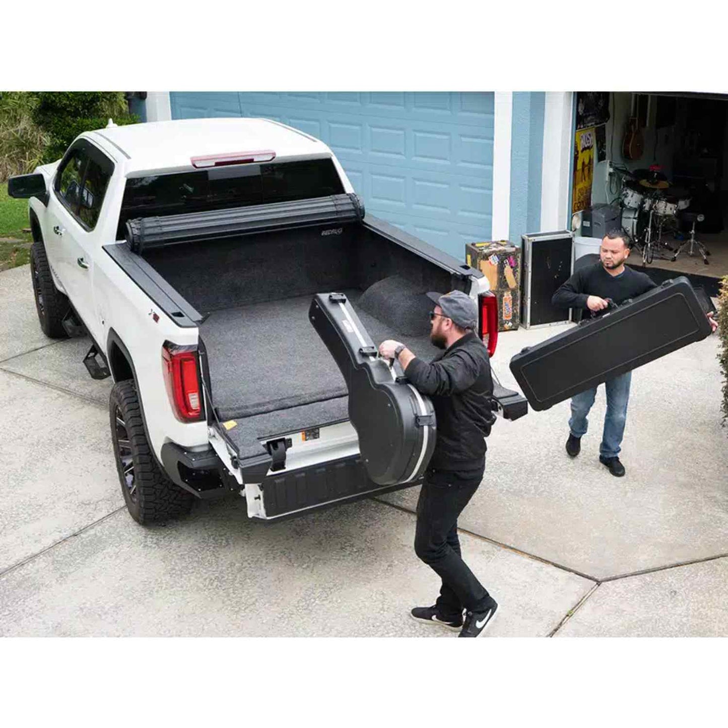 BAK Revolver X4s GMC Silverado/Sierra Hard Roll-up Tonneau Bed Cover - BAK-80130rk