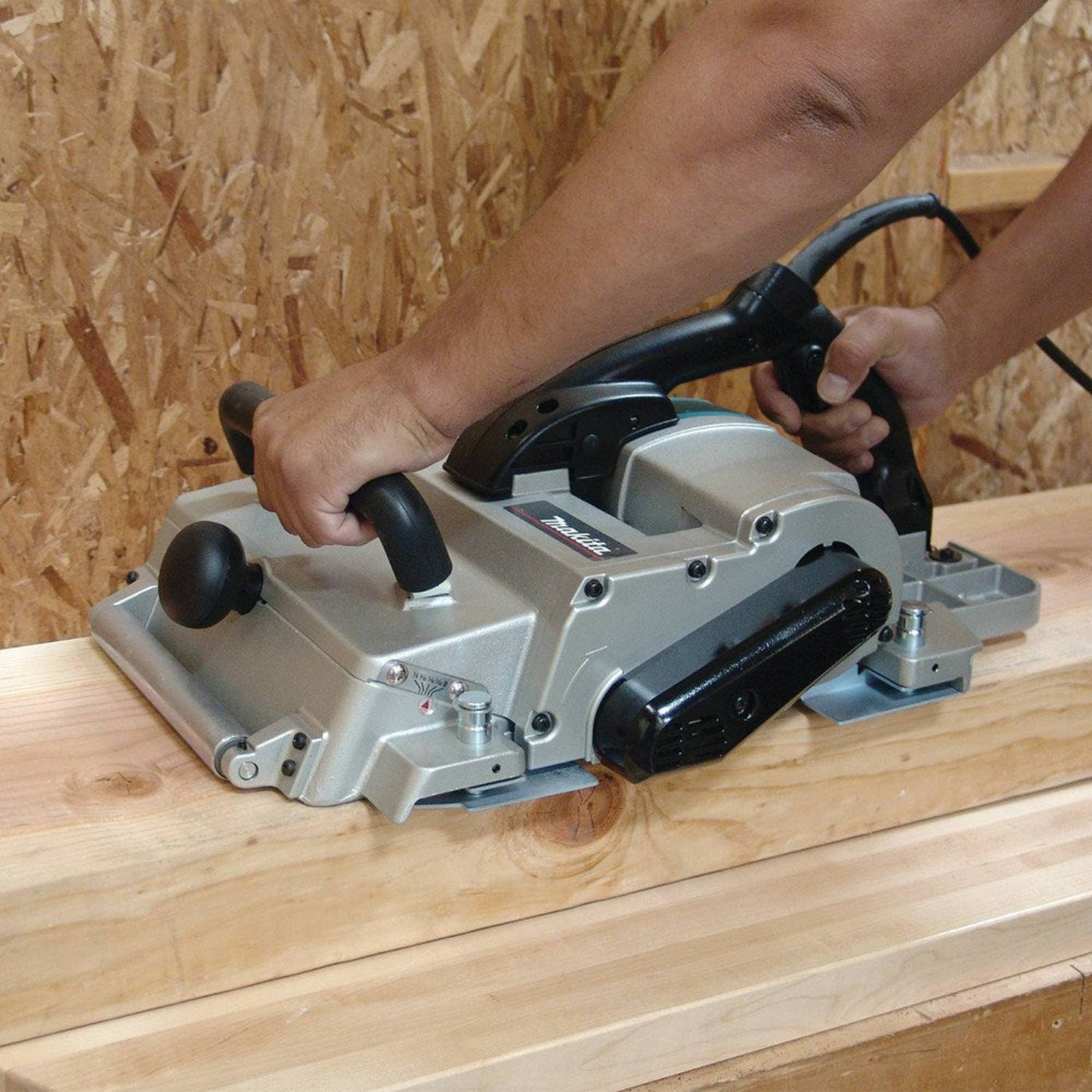 Makita (KP312) 12-1/4" Planer, 15 AMP - KP312