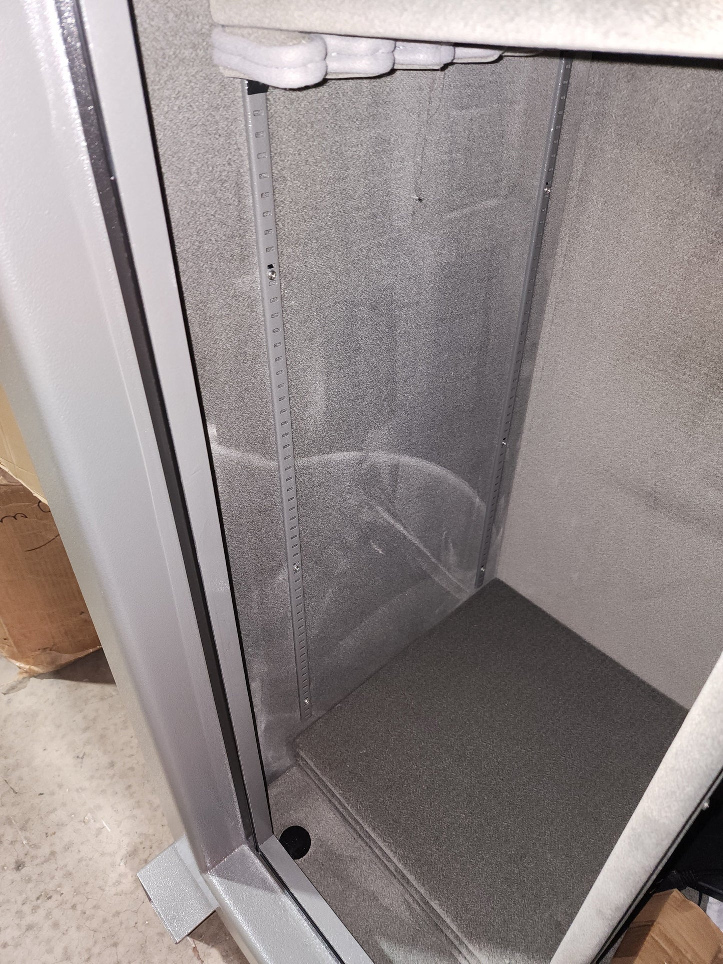 Hayman  Rockies Gun Safe Blemished - RK-6536