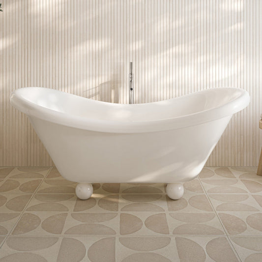 Swiss Madison Plaisir II 67" Freestanding Bathtub with Round Feet in Glossy White - SM-FB0702GW