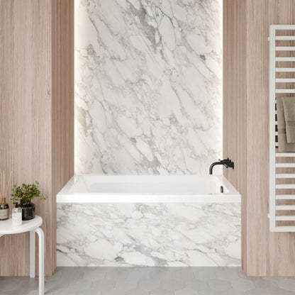 Swiss Madison Voltaire 54 x 30 Right Drain Soaking Alcove Bathtub in Glossy White - SM-AB563