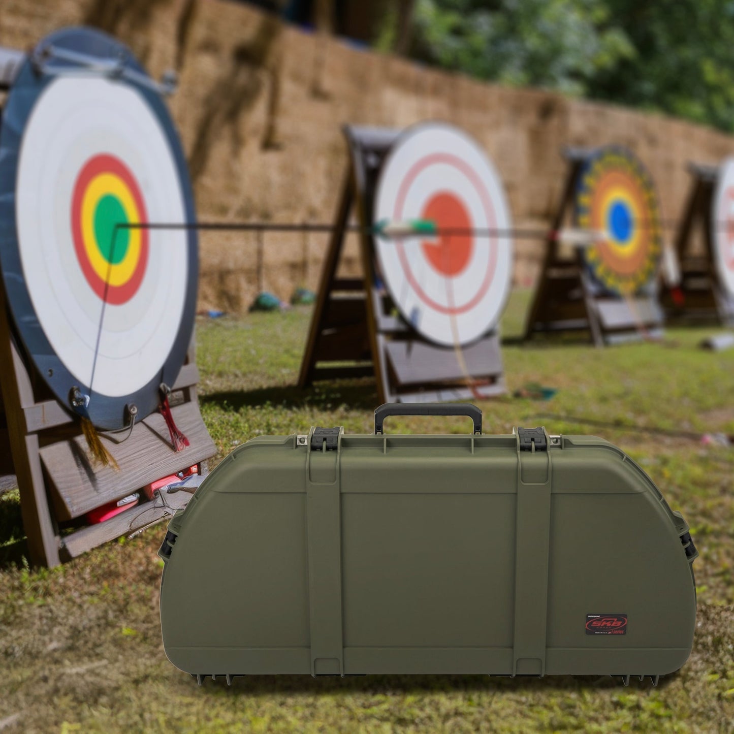 SKB Hard Protective Storage Case, Archery Bow & Arrow iSeries Shaped Case, Green - 412826