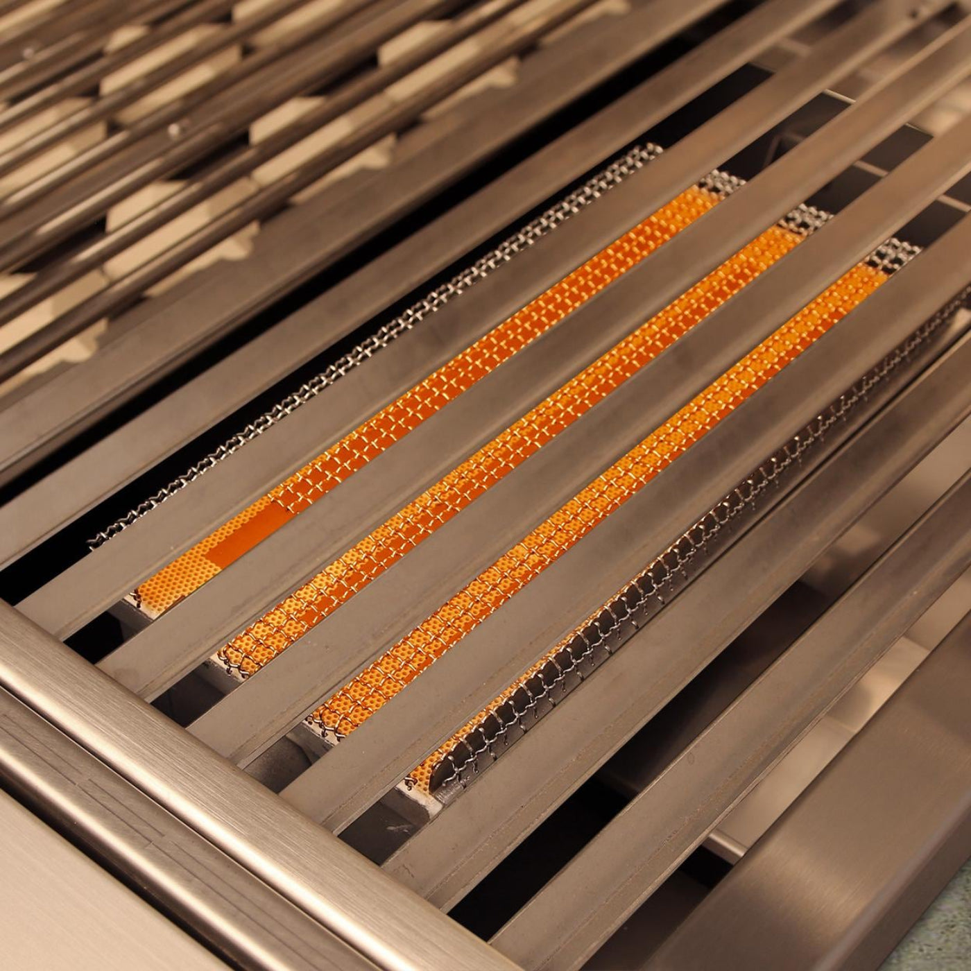 Artisan:  Grill Accessories: Artisan SearZone  - ASZG