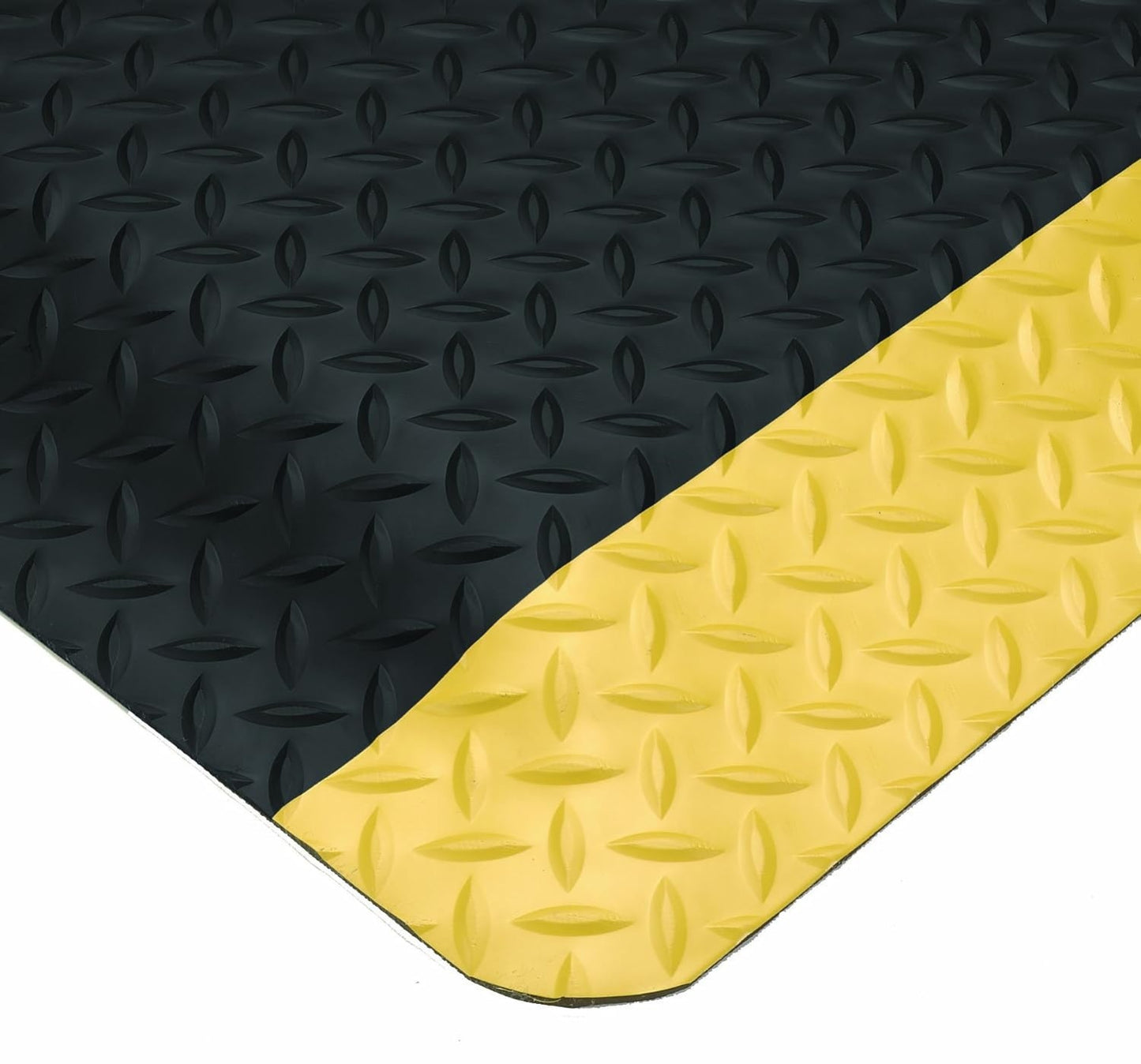 Wearwell Diamond-Plate SpongeCote UltraSoft Mat, 3' Width x 75' Length x 15/16" Thickness, Black/Yellow - 414.1516x3x75BYL