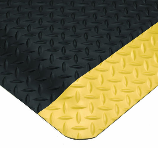 Wearwell Diamond-Plate SpongeCote UltraSoft Mat, 3' Width x 10' Length x 15/16"Thickness, Black/Yellow - 414.1516x3x10BYL