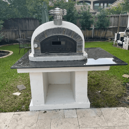 BUENAVENTURA_PRETO_PREMIUMPIZZAOVENBACKYARDCOUNTERTOP