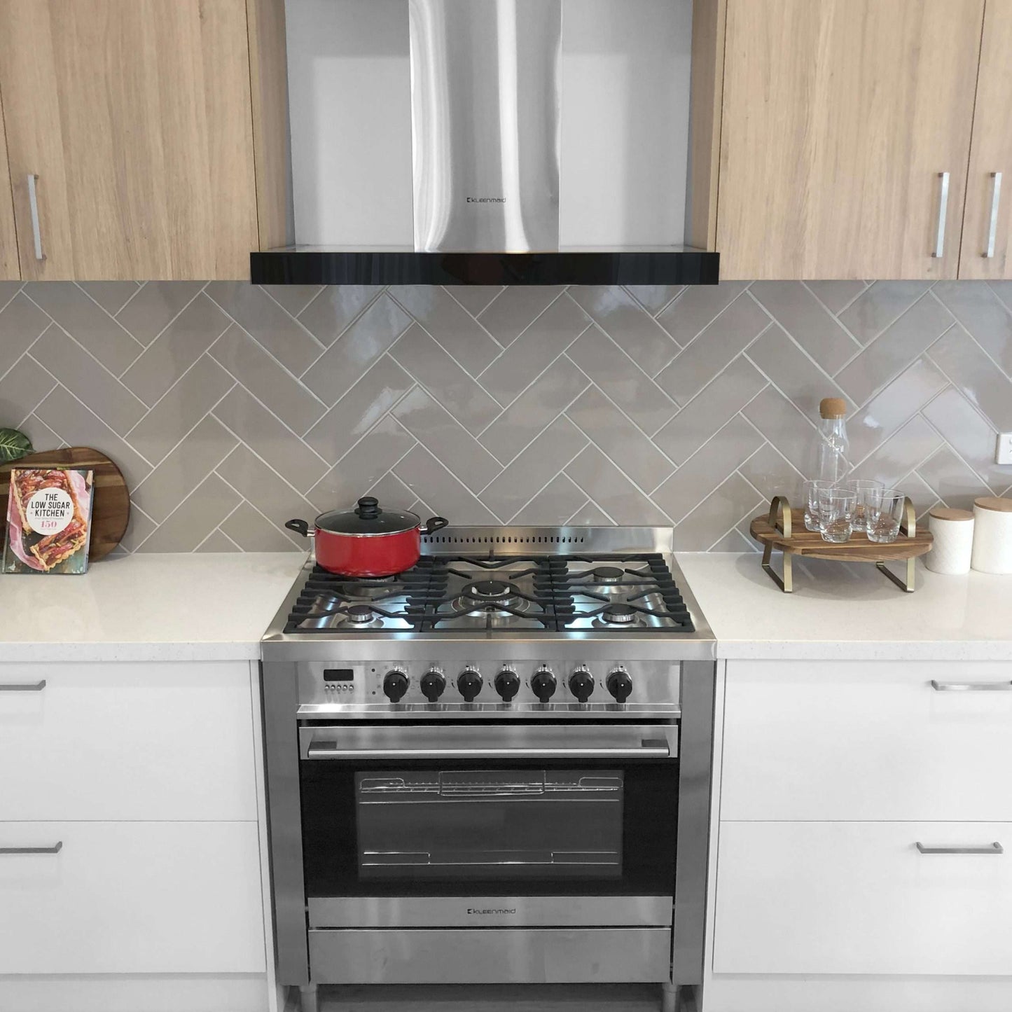 Kleenmaid 90cm wide Black Glass & Stainless Steel Wall Mounted Canopy Rangehood - RHSCK92