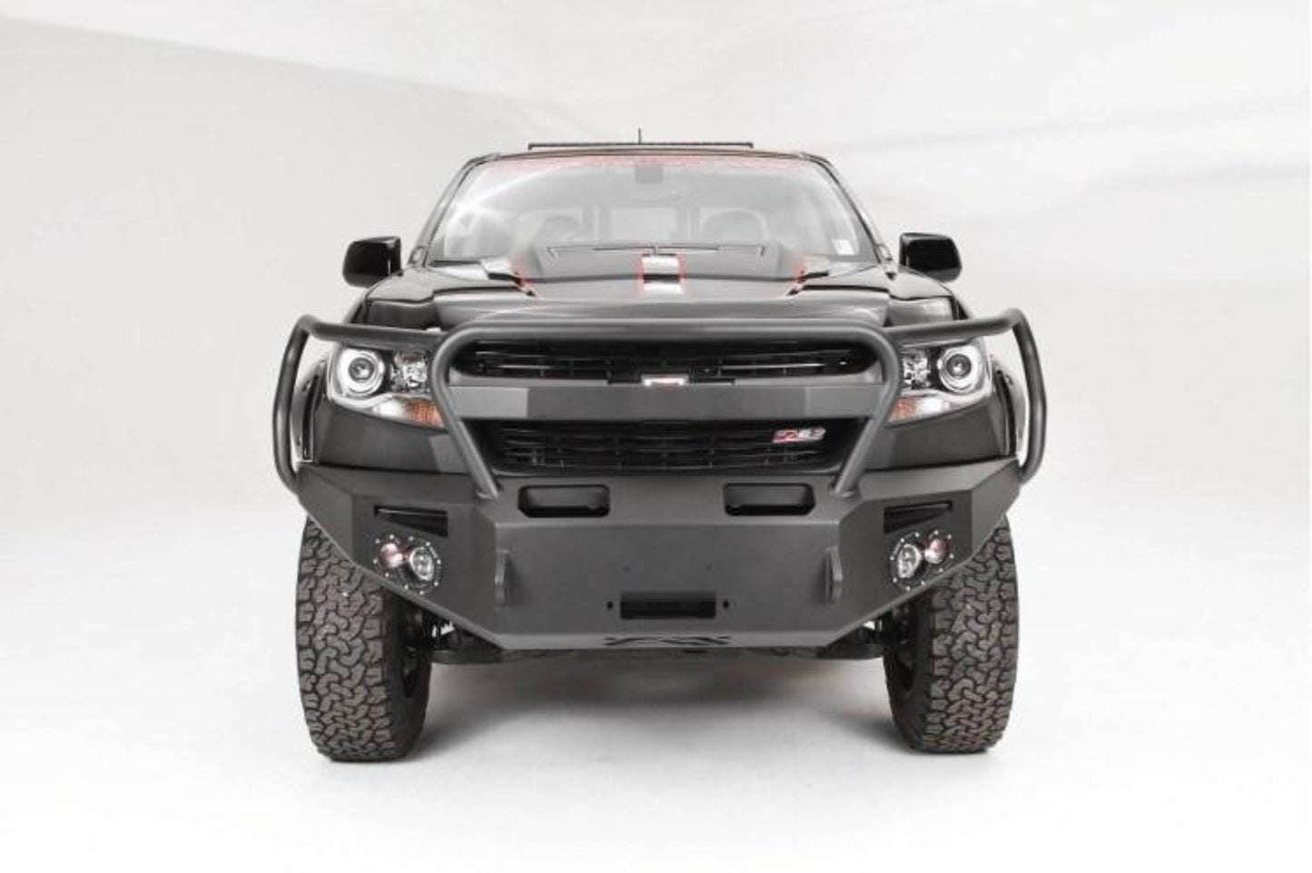 Fab Fours CC15-H3350-1 Chevy Colorado 2015-2020 Premium Front Bumper Winch Ready with Full Guard (Does not fit Chevy Colorado ZR2)