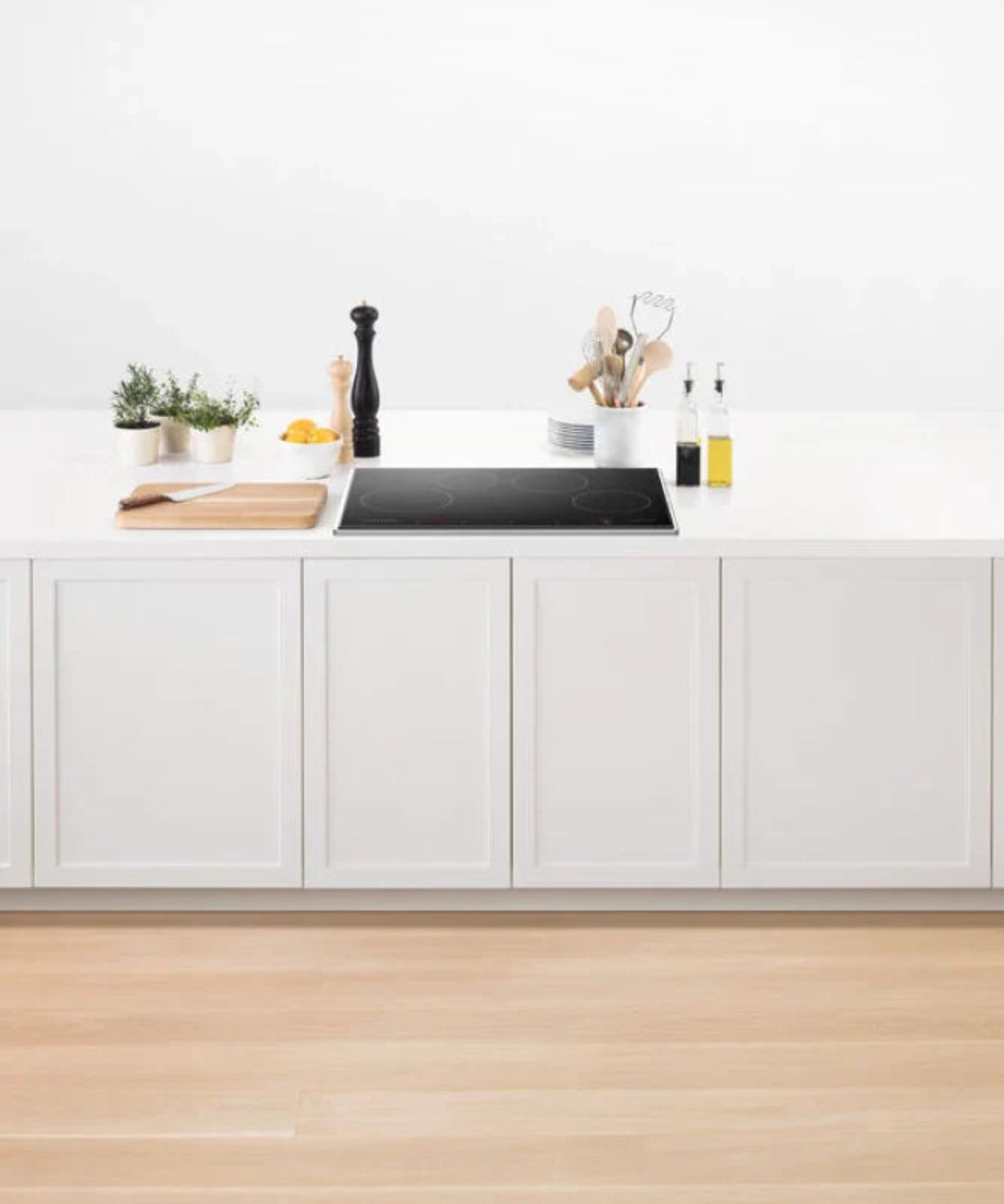 Fisher Paykel 30" Series 7 4 Zone Induction Cooktop Black Glass - CI304PTX4