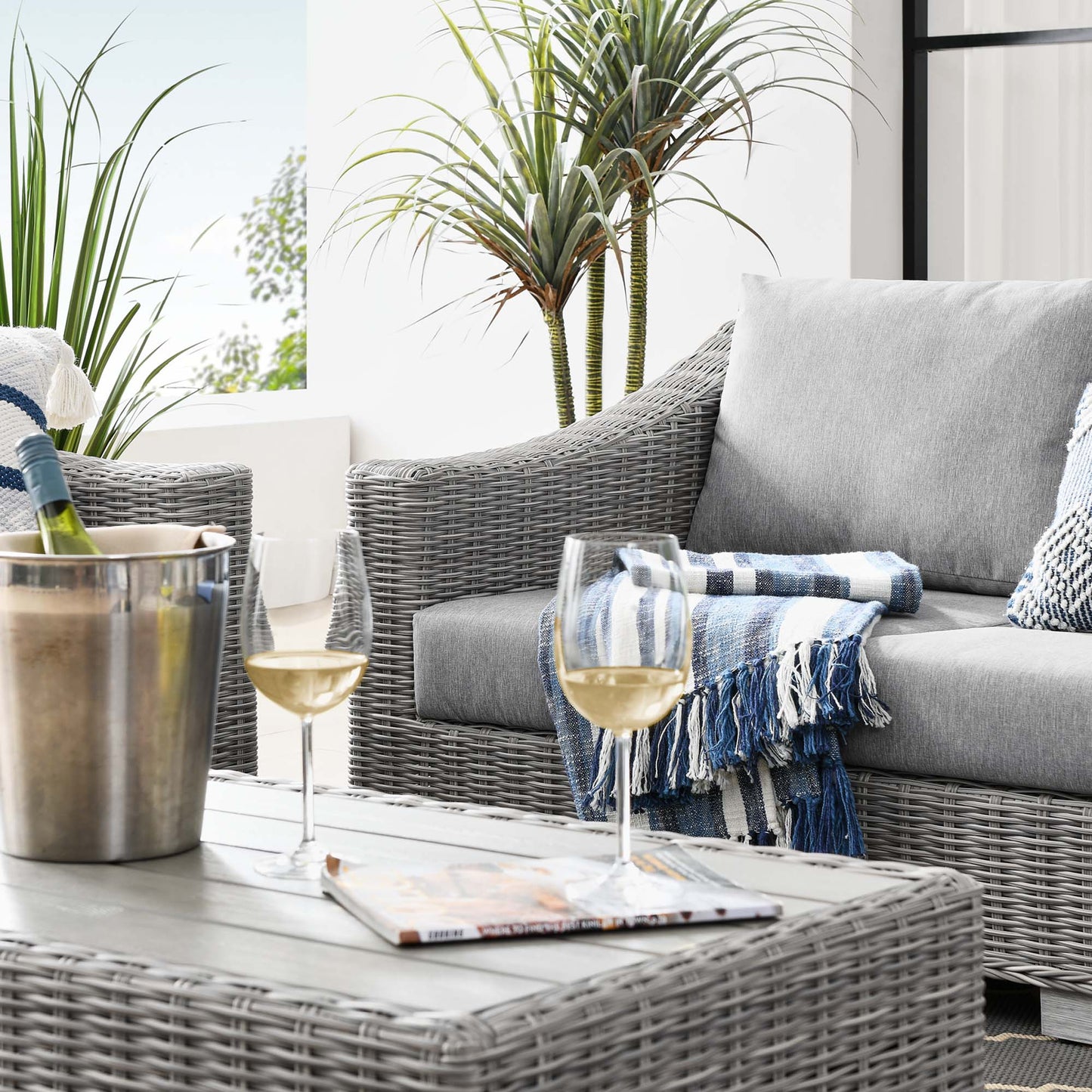 Modway Furniture Conway 4-Piece Outdoor Patio Wicker Rattan Furniture Set - EEI-5091-GRY