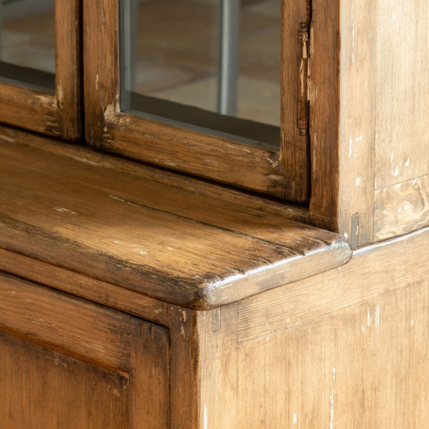 Park Hill Collections Farmhouse Hutch  - EFC90468