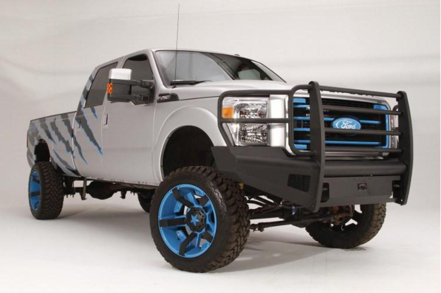 Fab Fours FS11-Q2560-1 Ford F250/F350 Superduty 2011-2016 Black Steel Elite Front Bumper Full Guard with Tow Hooks