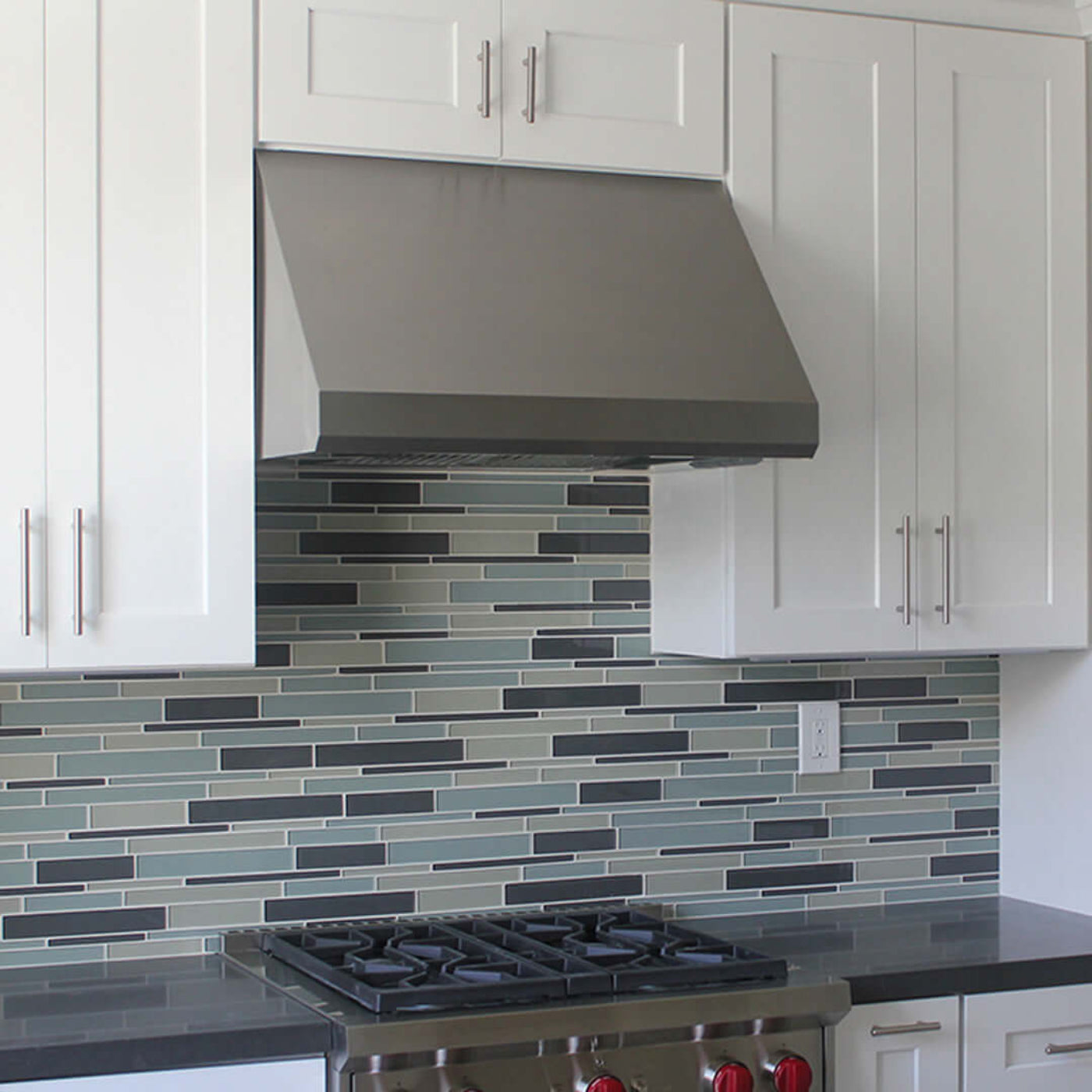 Faber Maestrale 10 Wall Mount Range Hood with Size Options in Stainless Steel - MAES3010SS600-B