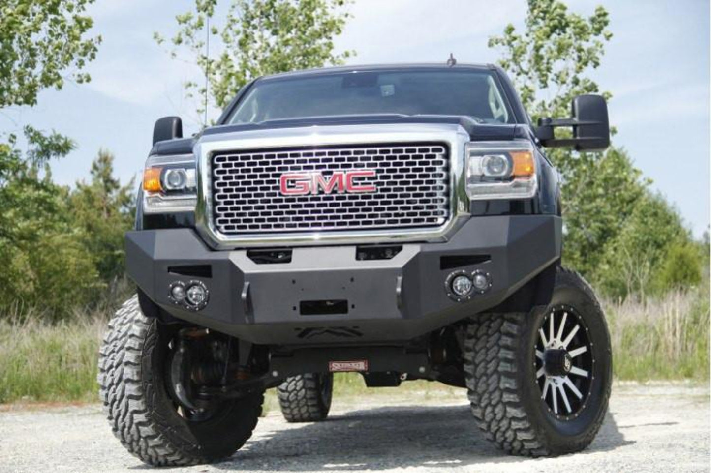 Fab Fours GM14-A3151-1 GMC Sierra 2500/3500 2015-2019 Premium Front Bumper Winch Ready No Guard