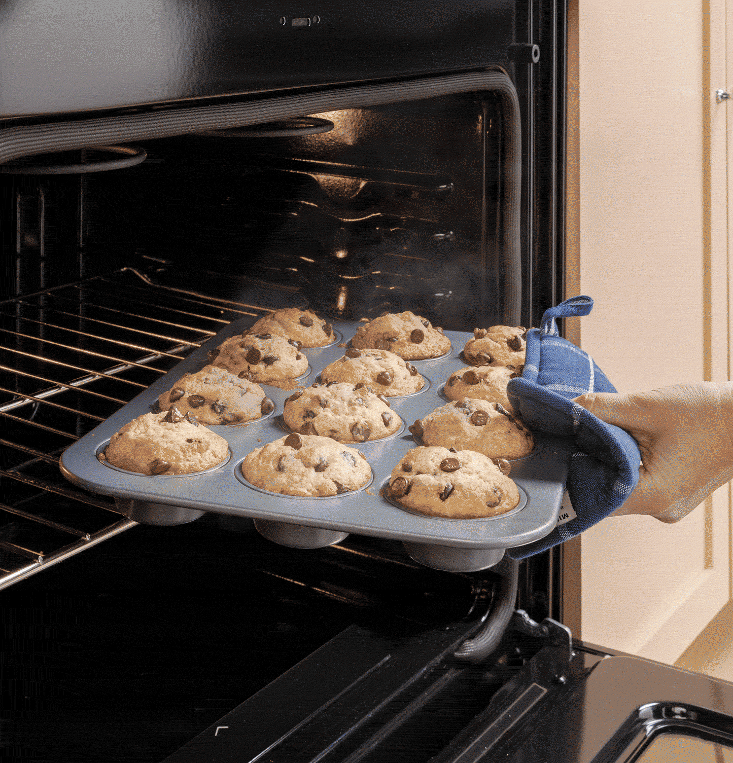 GRF600AVSS 30" Free-Standing Electric Convection Range with No Preheat Air Fry and EasyWash Oven Tray Stainless Steel