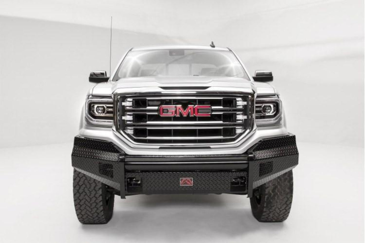 Fab Fours GS16-K3961-1 GMC Sierra 1500 2016-2018 Black Steel Front Bumper No Guard with Tow Hooks
