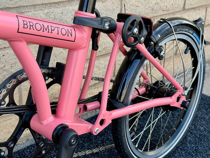 Brompton C Line 12-Speed Mid-HB Flamingo Pink