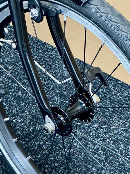 Brompton Pre-Owned Superlight High-HB 6-Speed Flame Lacquer