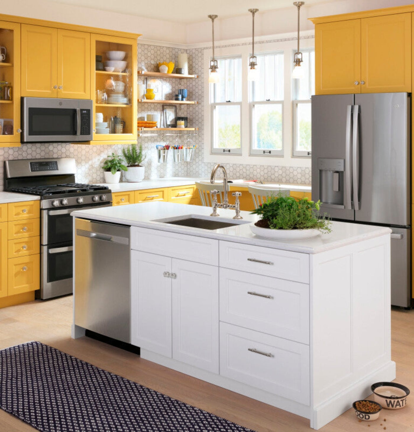GE Appliances 30" Free-Standing Gas Double Oven Convection Range Stainless Steel - JGBS86SPSS