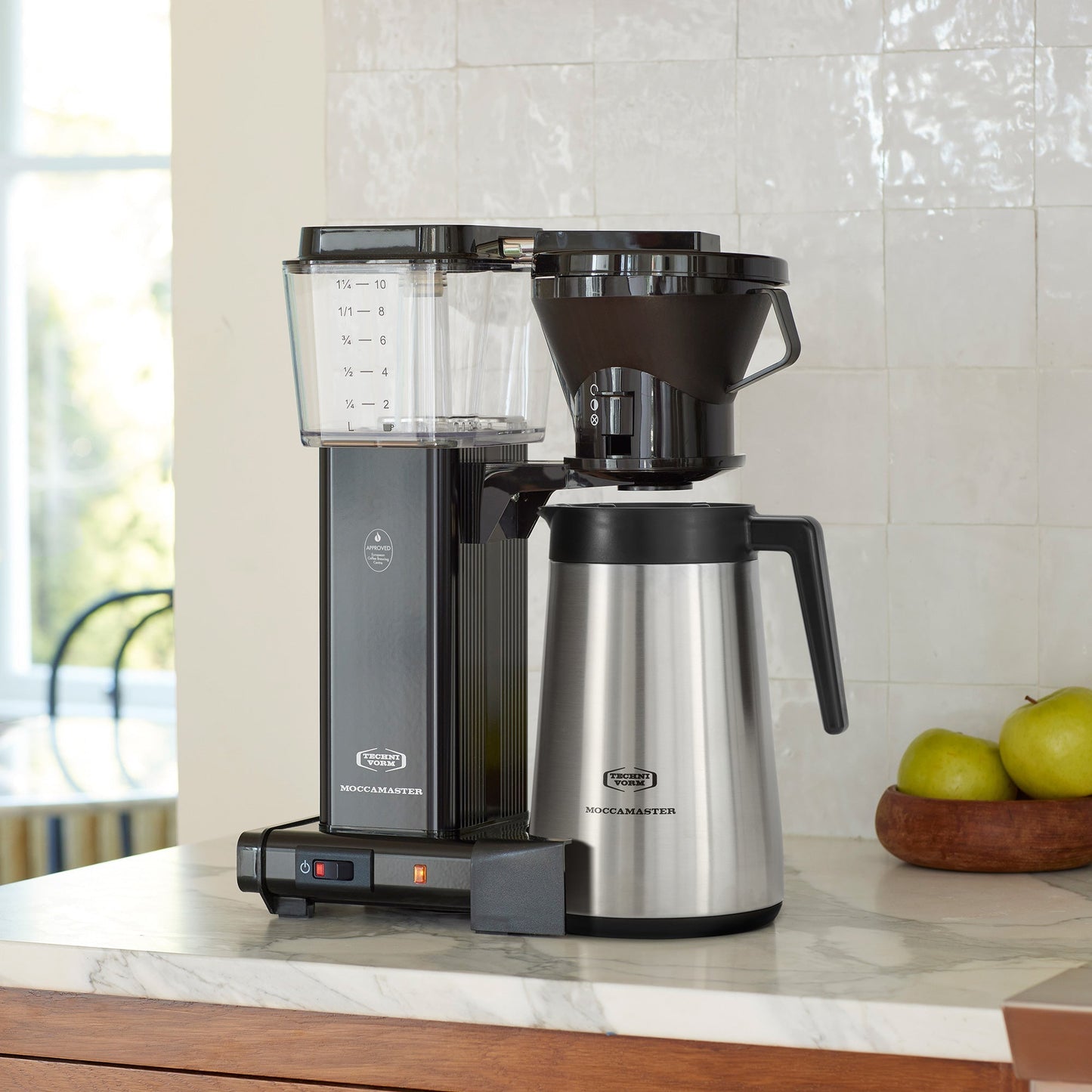 Moccamaster KBT Coffee Maker in Polished Silver - 79112