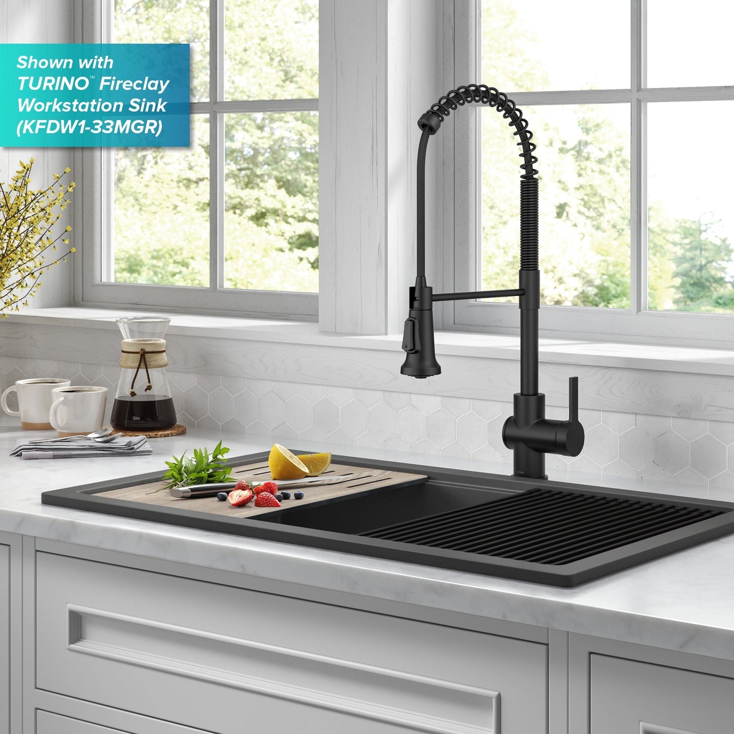 KRAUS Britt Touchless Pull-Down Single Handle Faucet in Matte Black