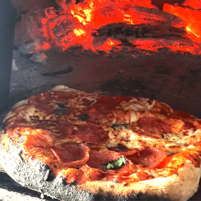 LISBOASTONEARCHPREMIUMPIZZAOVENFRESHLYBAKEDPIZZA