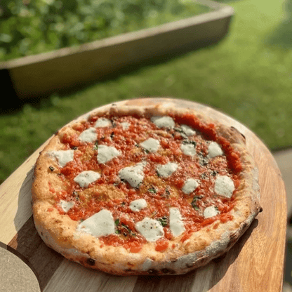 LumeAltoPremiumPizzaOvenFreshlyBakedPizza
