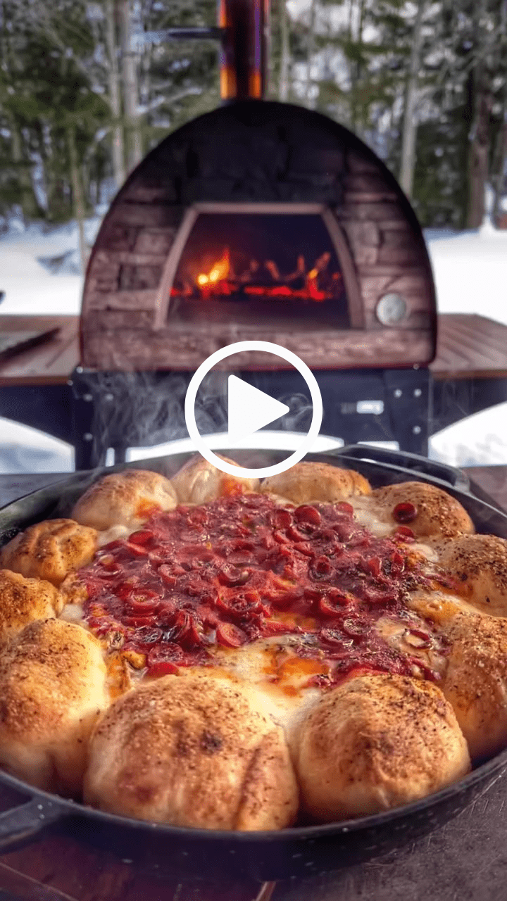 MAXIMUS PRIME LARGE PORTABLE PIZZA OVEN RED