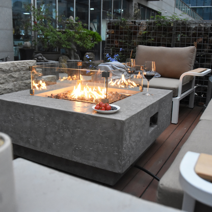 Elementi Manhattan Fire Table