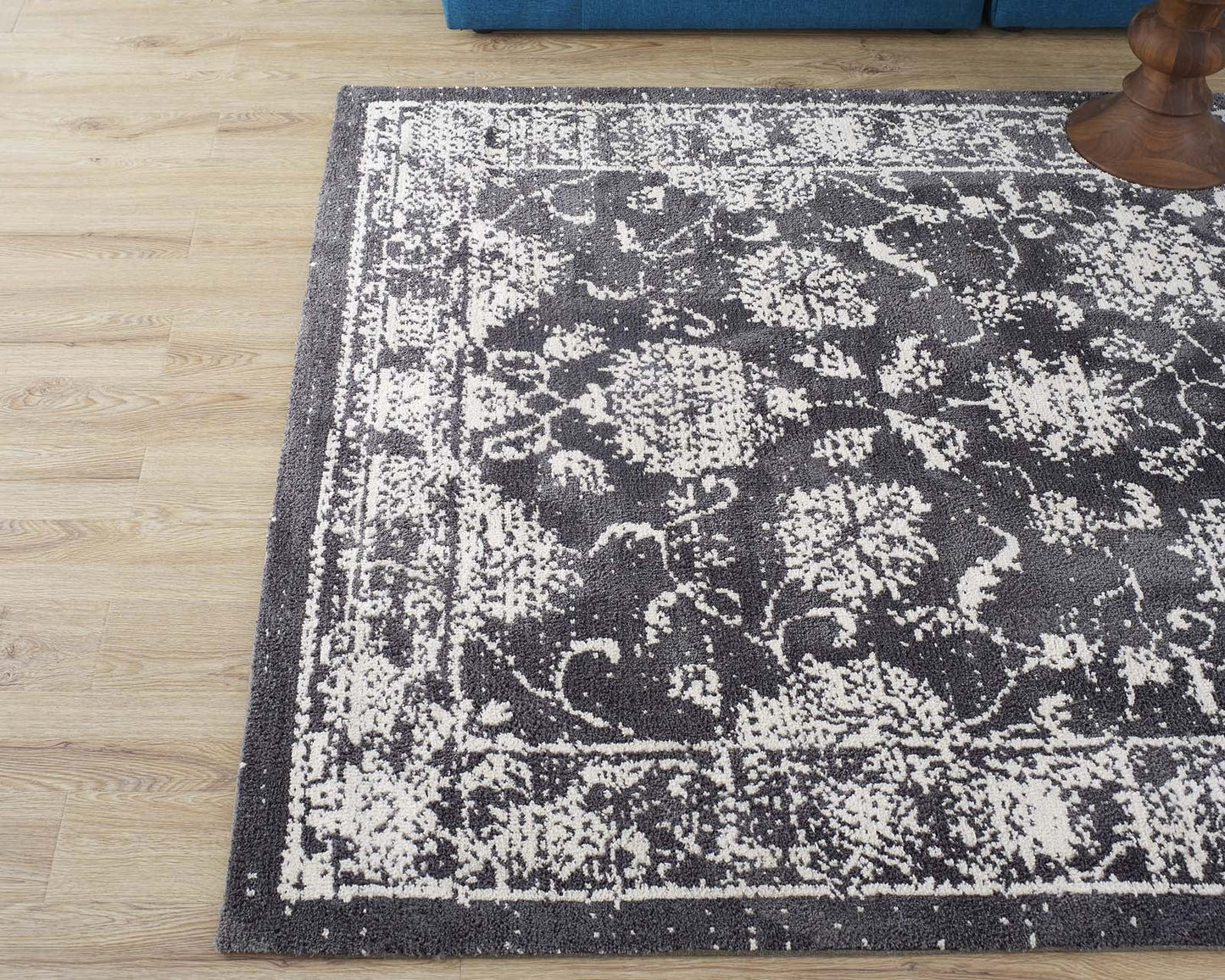Modway furniture Kazia Distressed Floral Lattice 8x10 Area Rug - R-1020A-810