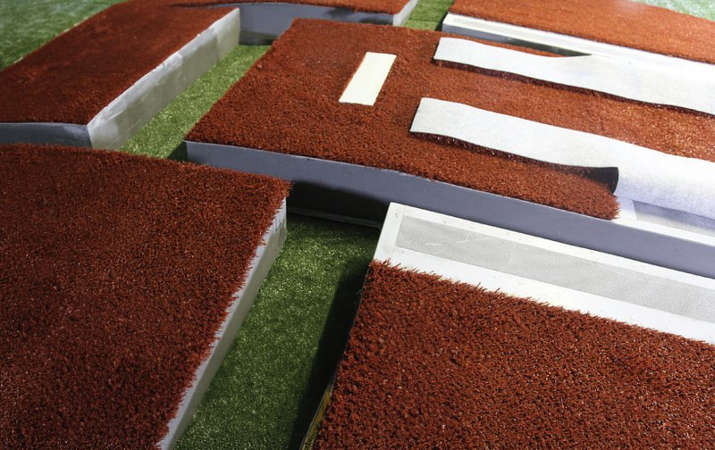 Portolite Pro Series Adult Mound - Powered by The Perfect Mound