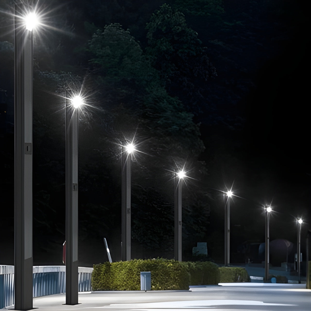 AVS Energy Solar Urban Light 40 Watt 6000 Lumens 5000K Black Housing Pathway Lighting Landscape Light Solar Resistant Bollard - Light  - AVS-TOTEM-40W