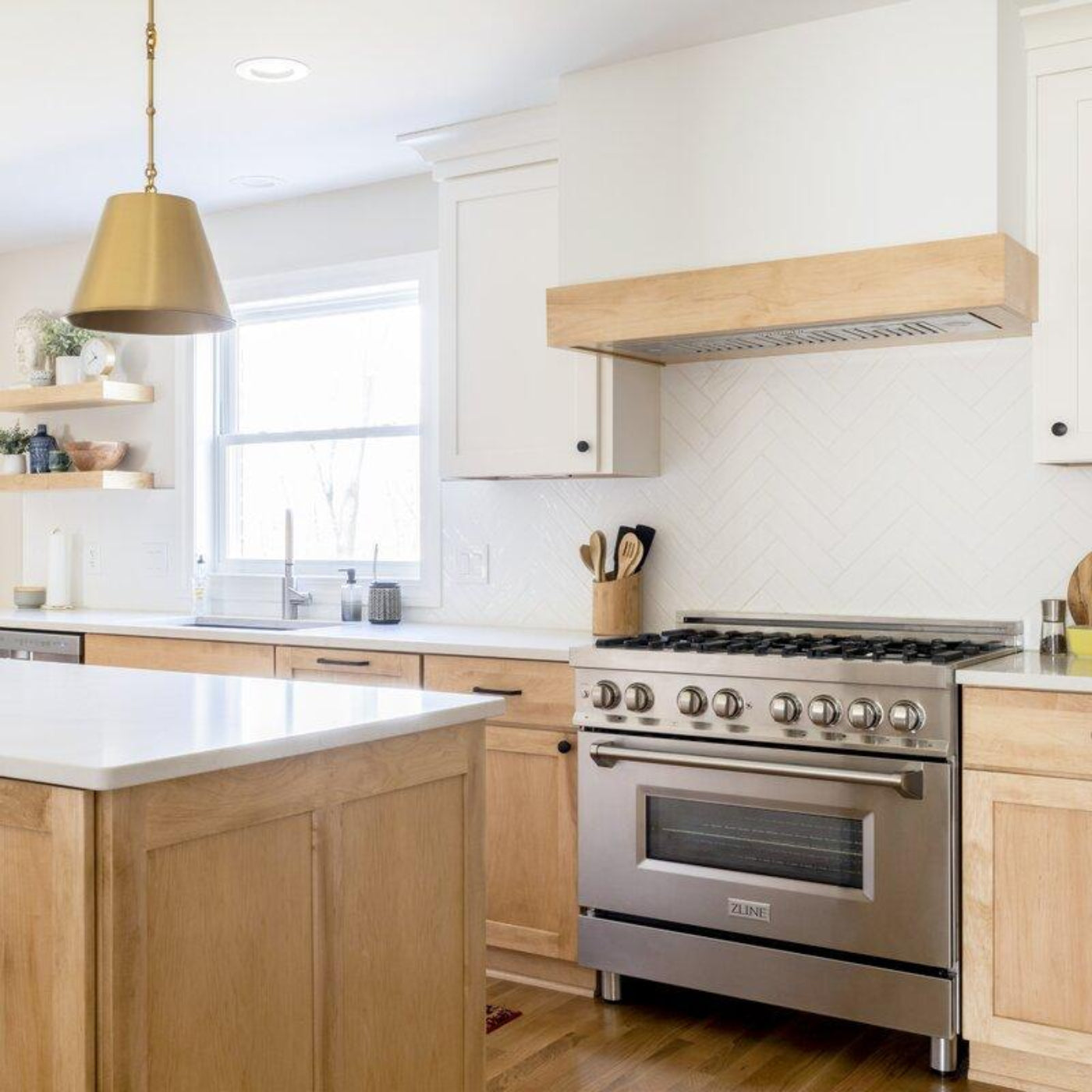 ZLINE Appliance Package - 36 in. Dual Fuel Range, Range Hood, Microwave Oven, Dishwasher, -  4KP-RARH36-MODWV