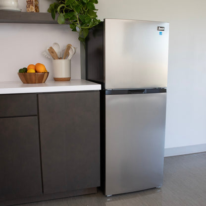 Avanti 7.0 cu. ft. Apartment Size Refrigerator - FF7B3S