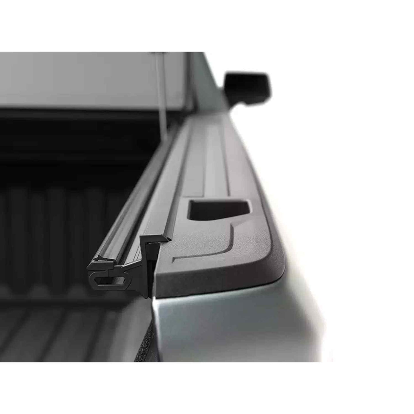 BAKFlip G2 GMC Silverado/Sierra Hard Folding Tonneau Cover - BAK-226130