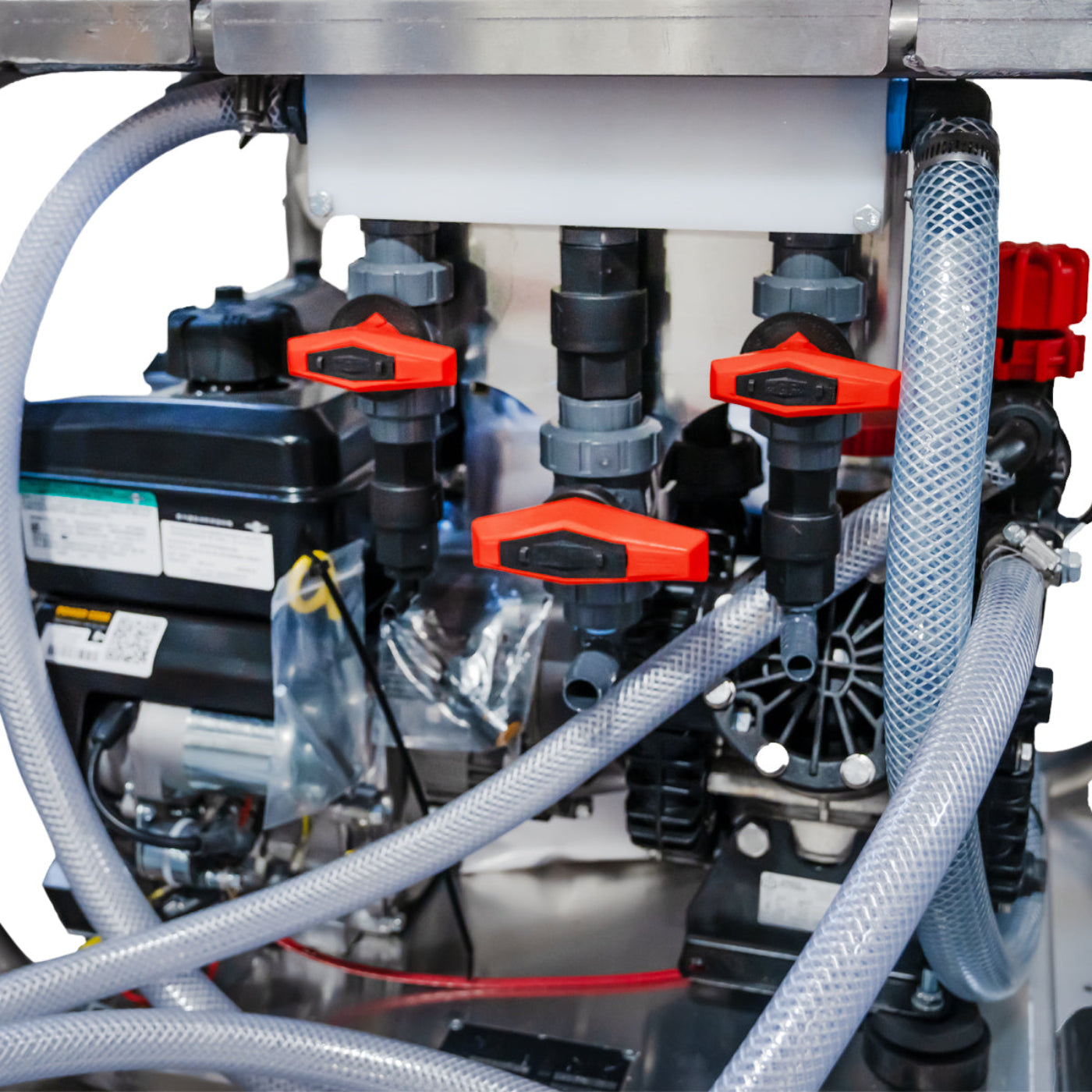 CleanFreak Softwash System (300 PSI @ 11.0 GPM) w/ AR45 Pump & Electric Start 6.5 HP Vanguard Engine - WET-A-ASW-0001