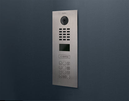 DoorBird D2101KV IP Video Intercom, 1 Call Button in Traffic Purple, RAL 4006