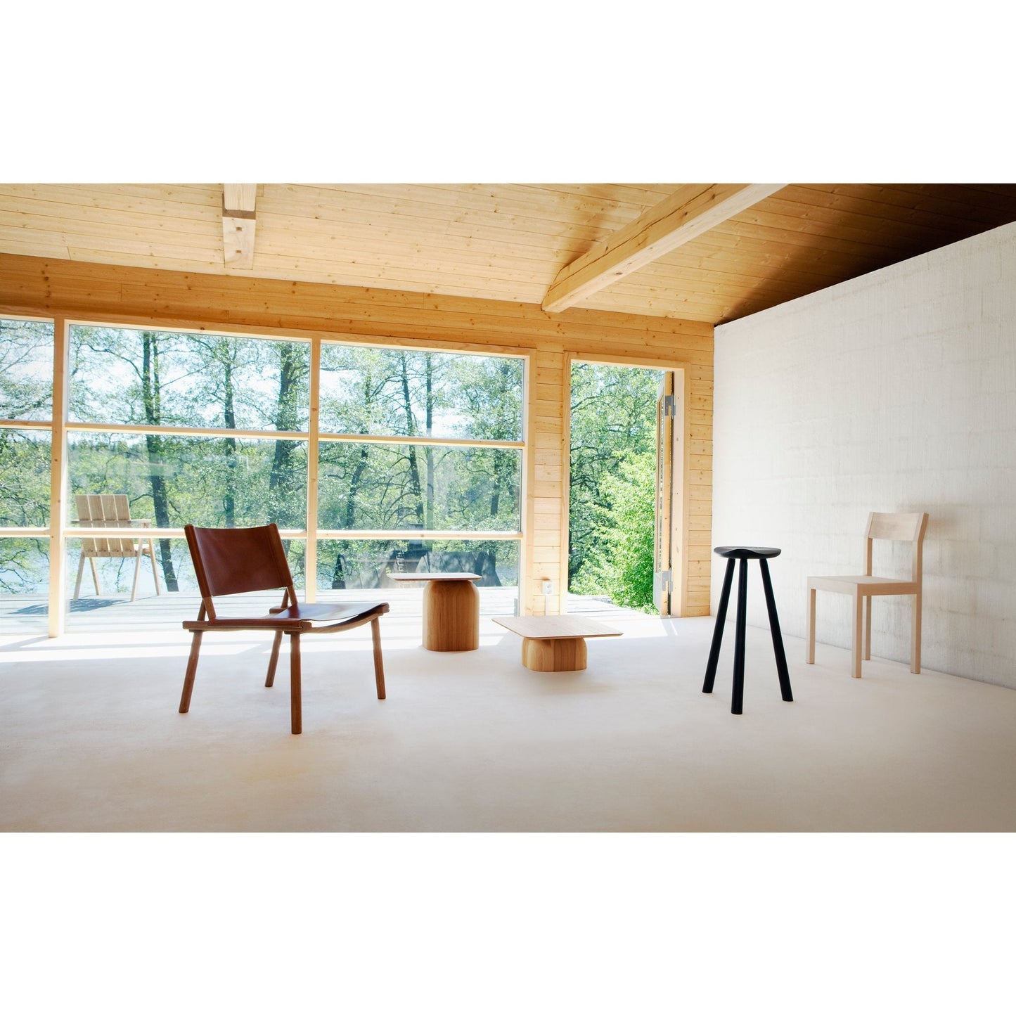Nikari December Chair