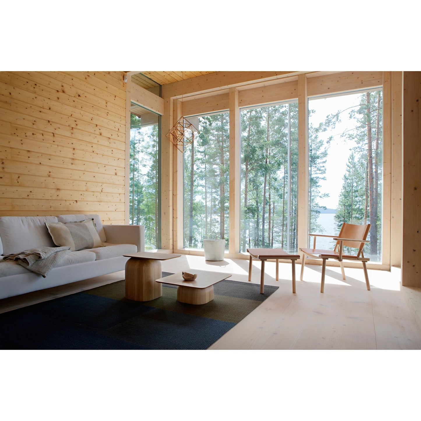 Nikari December Chair