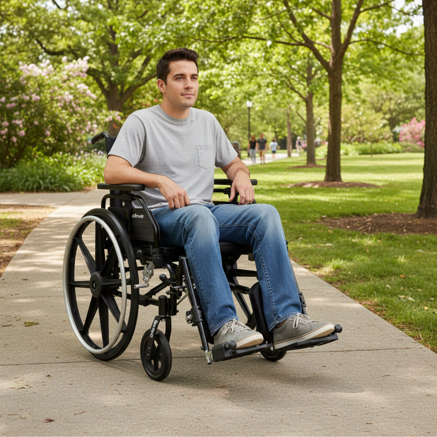 Drive Medical Viper Plus GT Wheelchair with Universal Armrests - DM-PLA416FBUARADELR