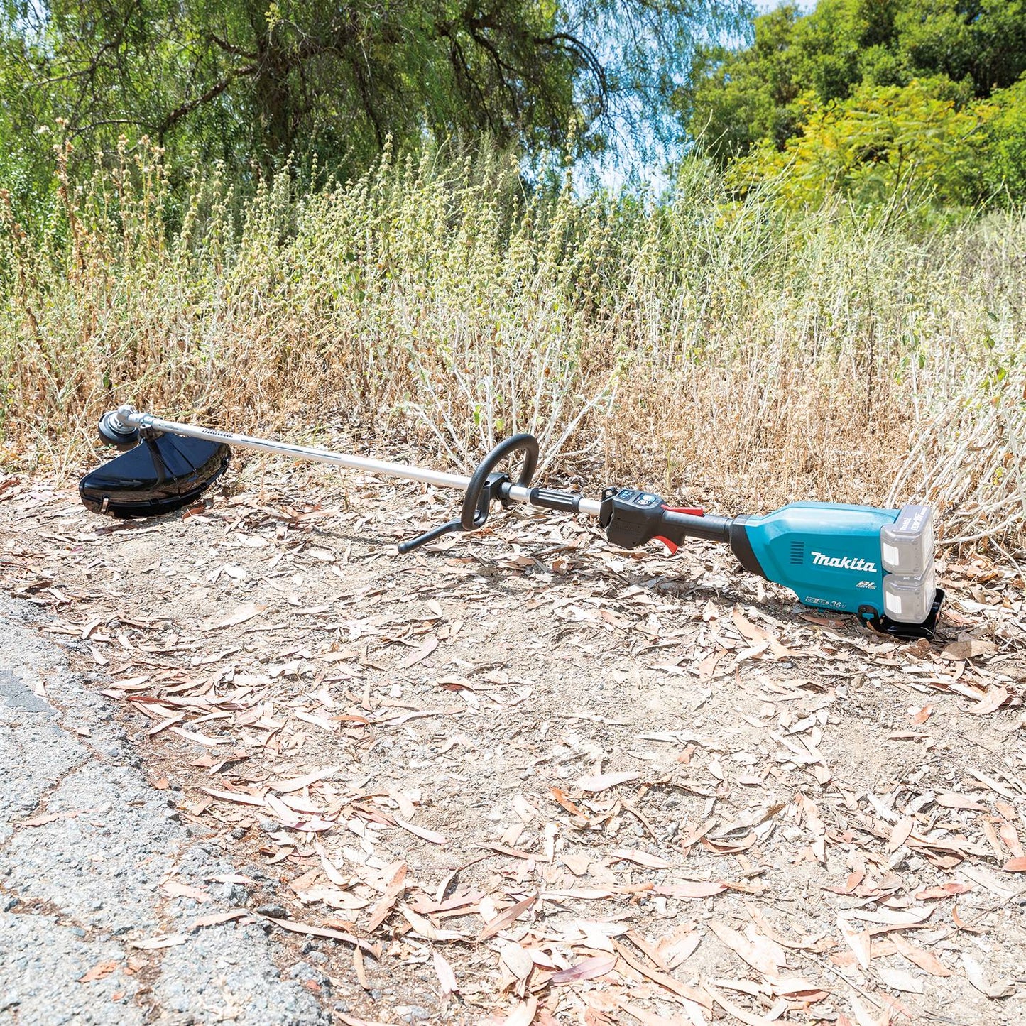 Makita XRU17Z - 36V (18V X2) LXT Brushless String Trimmer (Bare Tool) - XRU17Z