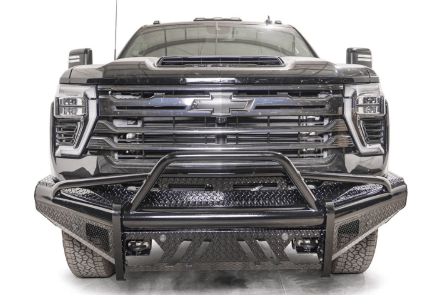 Fab Fours CH24-S6162-1 Chevy Silverado 2500/3500 2024-2025 Black Steel Front Bumper Pre-Runner Guard
