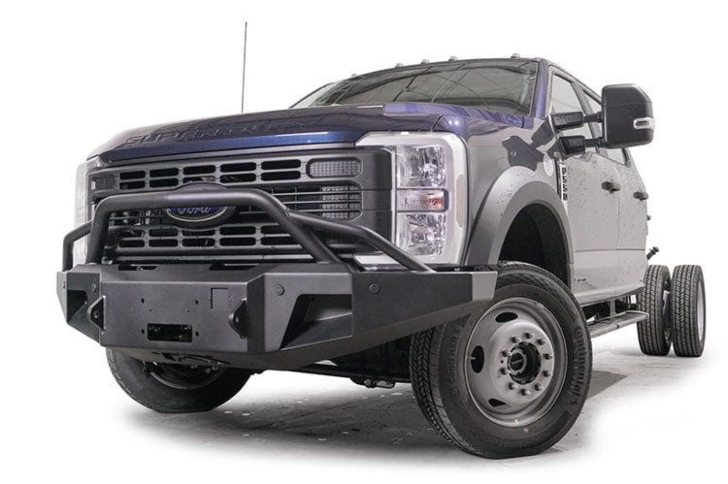 Fab Fours FS23-A5962-1 Ford F450/F550 Superduty 2023-2025 New Premium Front Bumper Winch Ready Pre-Runner Guard