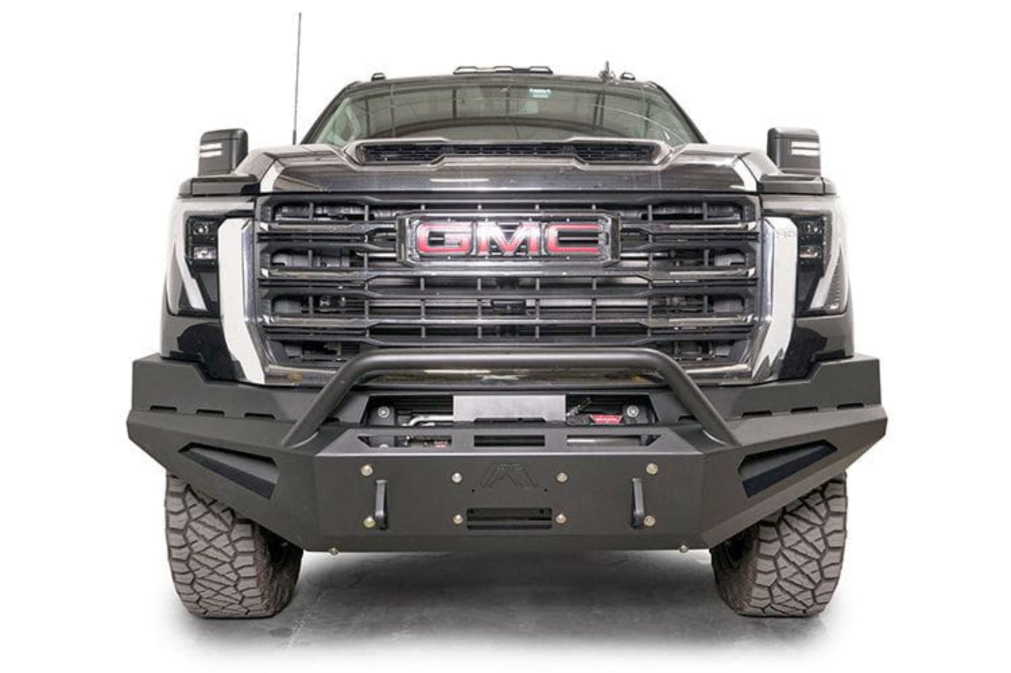 Fab Fours GM24-RS6262-1 GMC Sierra 2500/3500 HD 2024-2025 Red Steel Front Bumper Winch Ready Pre-Runner Guard