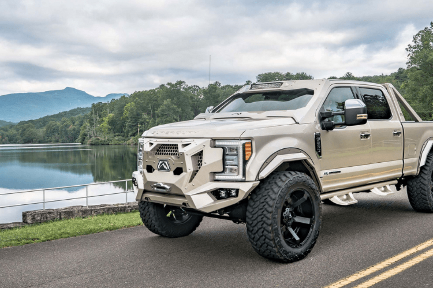 Fab Fours GR4100-1 Ford F450/F550 Superduty 2017-2022 Grumper Front Bumper Winch Ready Integrated Sensor Holes