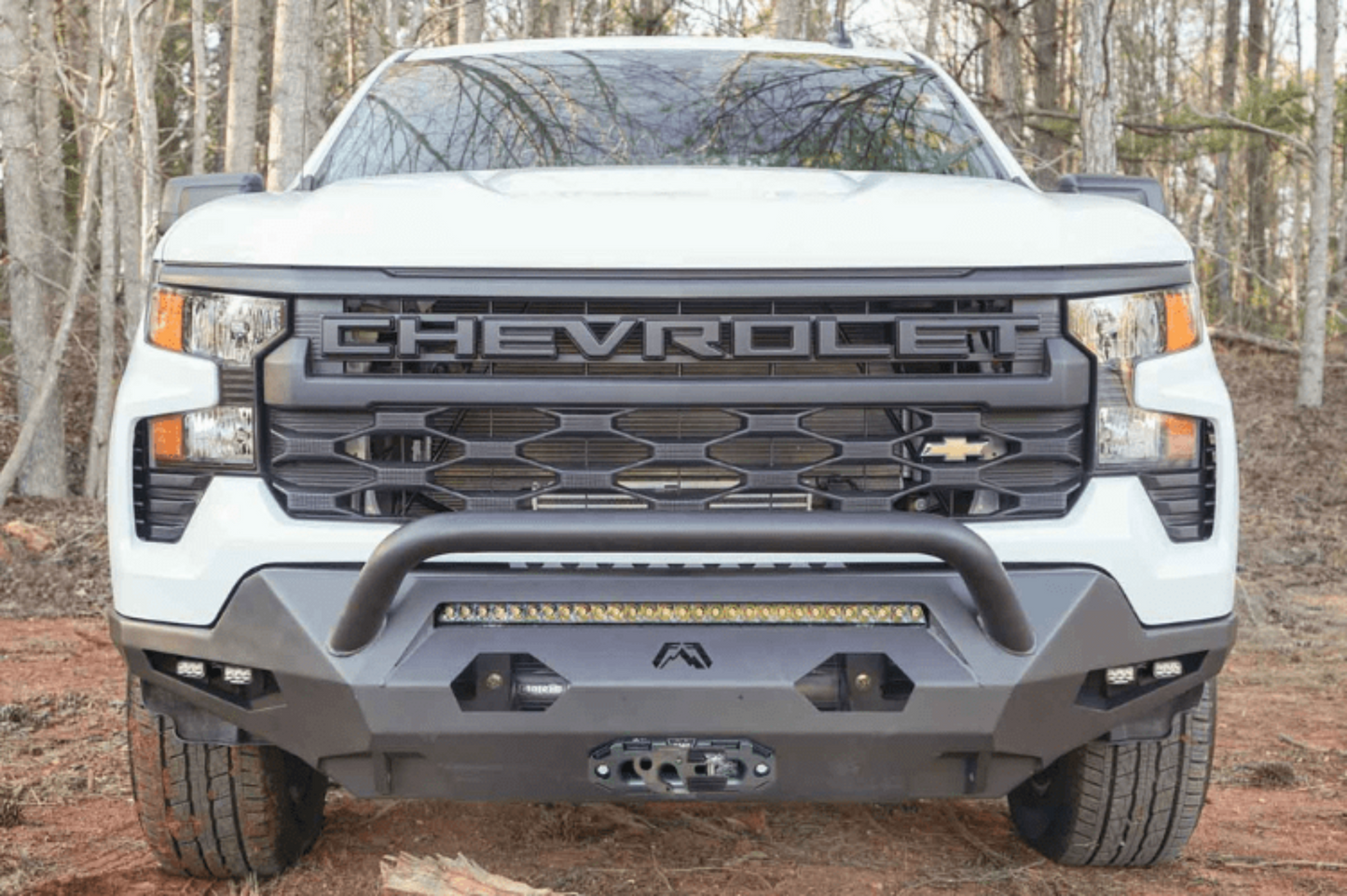 Fab Fours CS22-X5662-1 Chevy Silverado 1500 2022-2026 Matrix Front Bumper Winch Ready Pre-Runner Guard