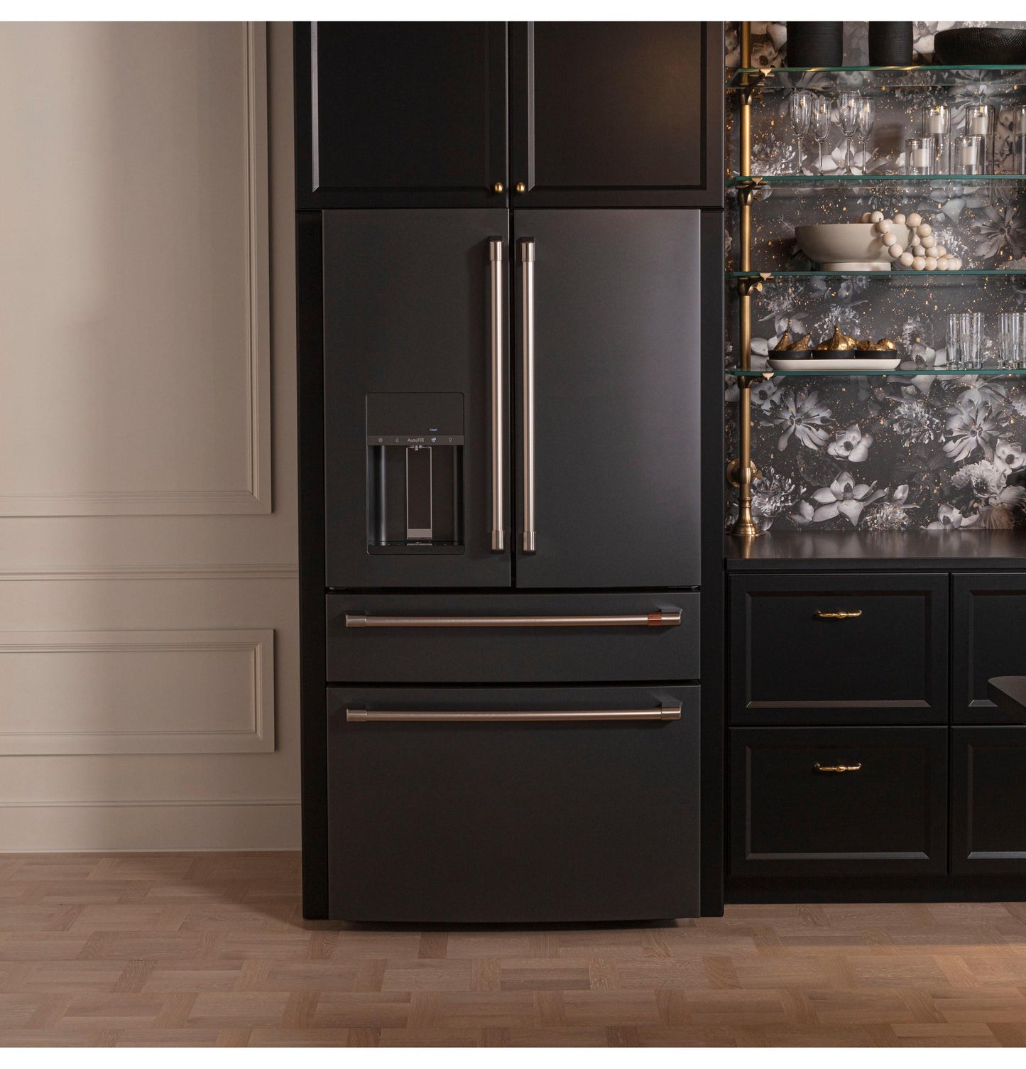 CAFE CVE28DP3ND1 CAFé™ ENERGY STAR® 27.8 Cu. Ft. Smart 4-Door French-Door Refrigerator Black