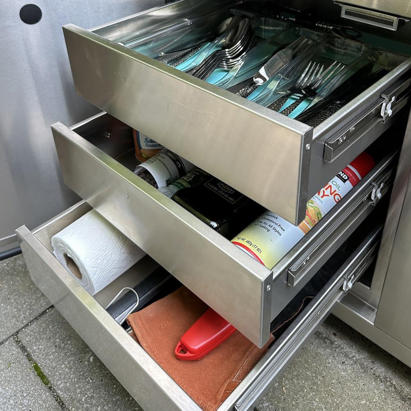 XO APPLIANCE XOG36PANTRY 36" Sealed Pantry, in Stainless Steel - XOG36PANTRY