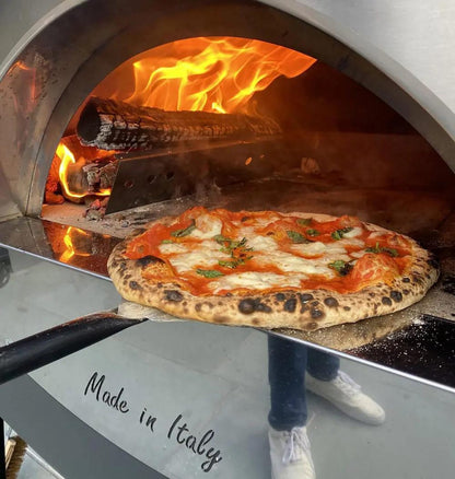 XO APPLIANCE XOPIZZA2FSCA Freestanding 28" x 20in Wood-Fired Oven in Carbona (Black) Black - XOPIZZA2FSCA